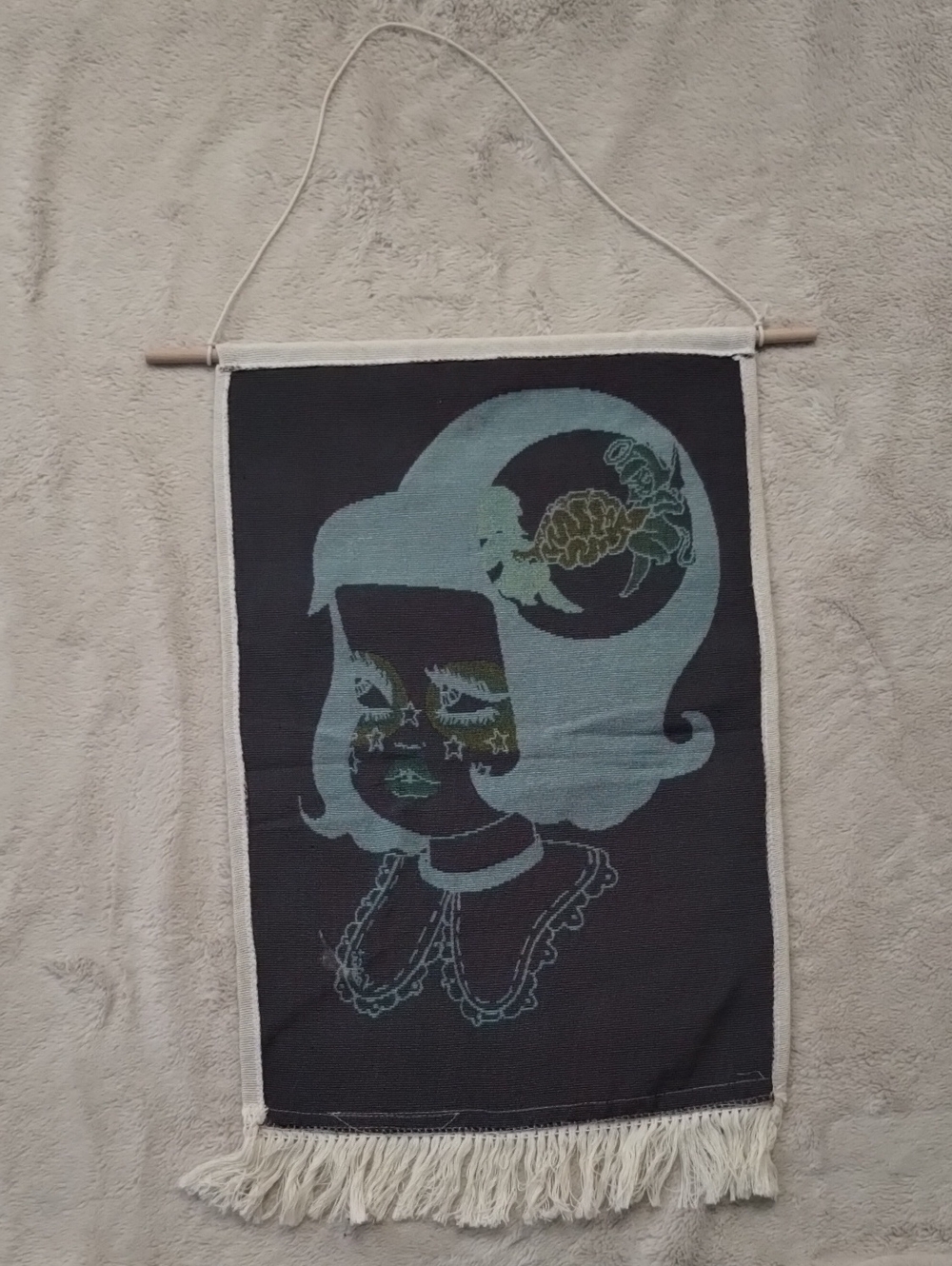 ⭐RARE!⭐Valfre Tapestry⭐ - Picture 3 of 5